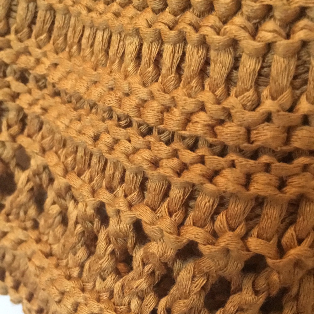 Moth - Anthropologie, Cropped Open Weave Sweater - SALE 4 for$20 - Picture 5 of 7